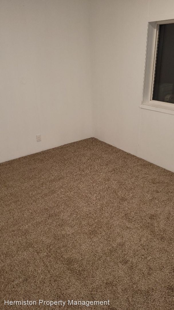 Foto del edificio - 3 br, 2 bath House - 76482 Daisy Lane