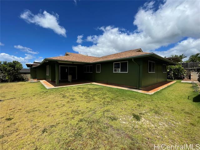 Building Photo - 99-2 Kaamilo St