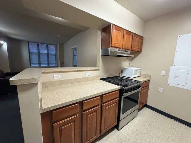 Interior Photo - 500 W Fayette St.