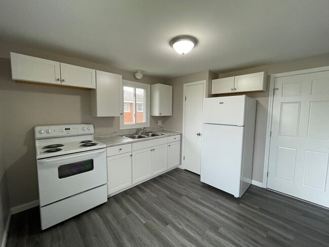 Interior Photo - U-Crest Apartments