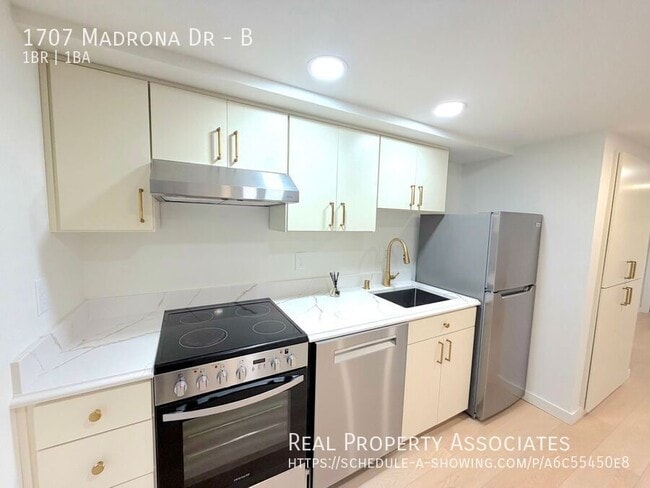 Photo - 1707 Madrona Dr Apartment