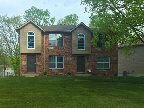 Primary Photo - 1415 Village Circle Dr