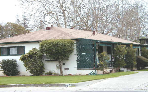 Building Photo - 5600 19th Ave