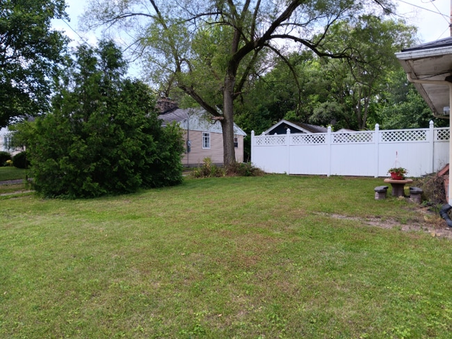 Building Photo - 110 Gorrell Ave