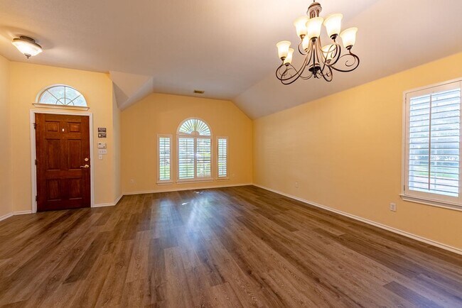 Foto del edificio - Beautiful 4 bedroom, 2 bathroom home in Round Rock!