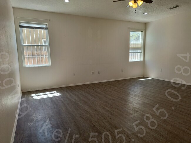 Foto del edificio - 2113 Coal Ave SE