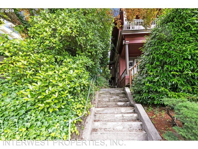 Foto del edificio - 1843 SW 16th Ave