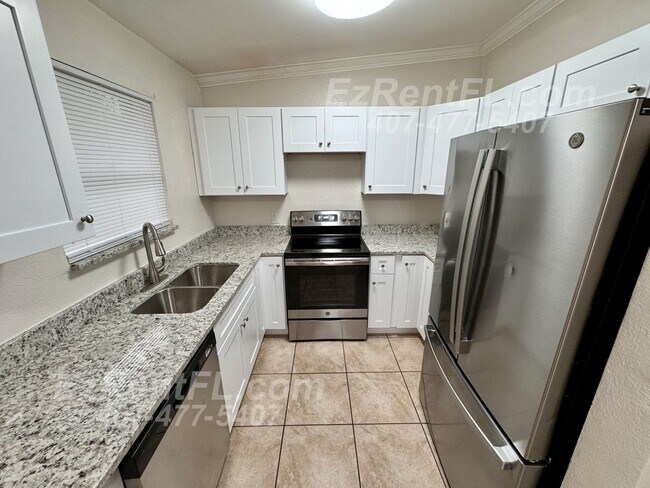Building Photo - Newly Renovated 3/1 in Orlando - Section 8...