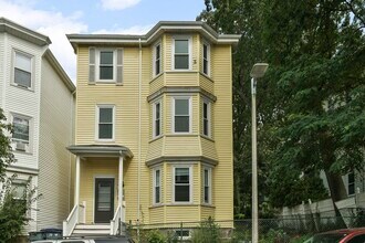 Building Photo - 78 Carolina Ave