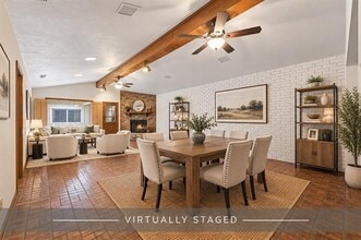 Building Photo - 7610 Meadow Oaks Dr