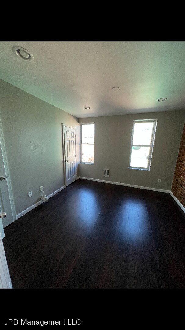 Building Photo - 3 br, 2.5 bath House - 2048 E Orleans Street