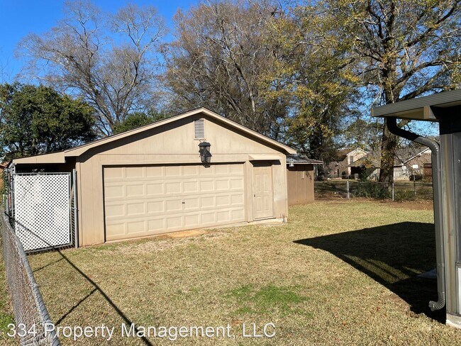 Foto del edificio - 3 br, 1.5 bath House - 5815 Roxboro Drive