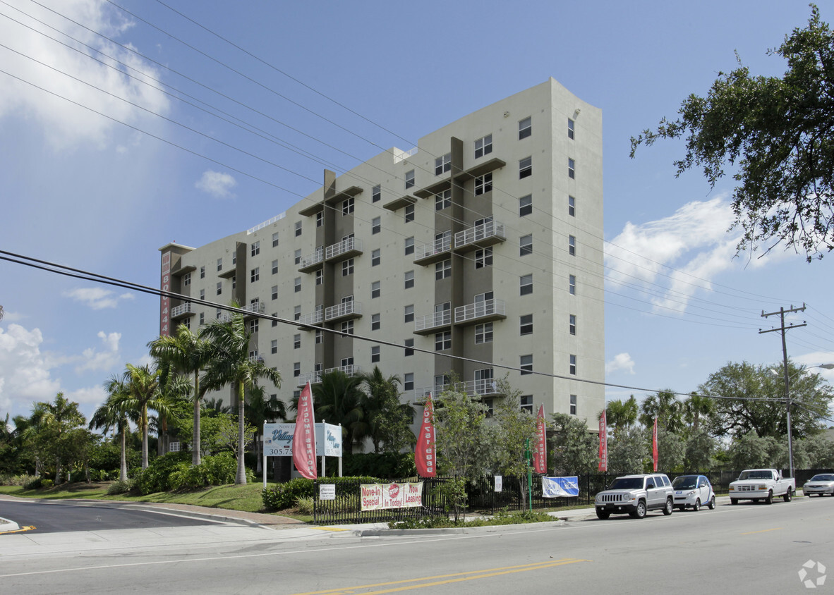 Foto del edificio - Village Carver