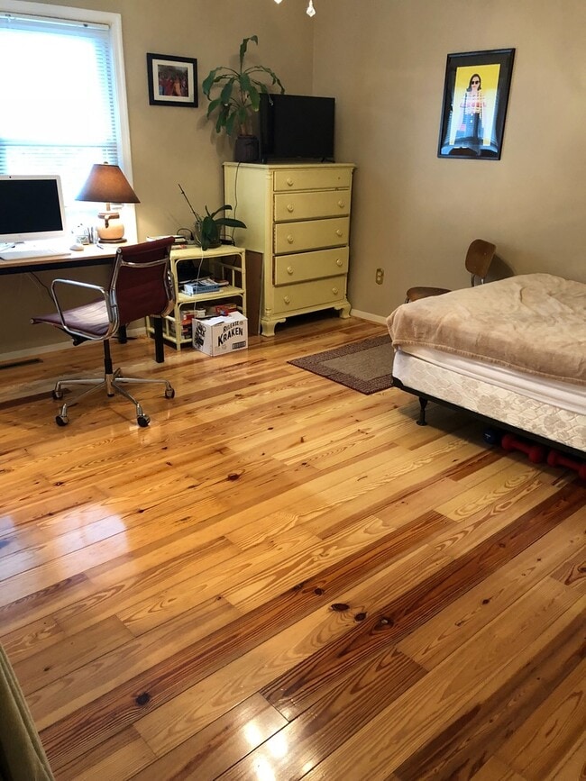 Building Photo - Two  Bedroom One and half bath Townhome av...