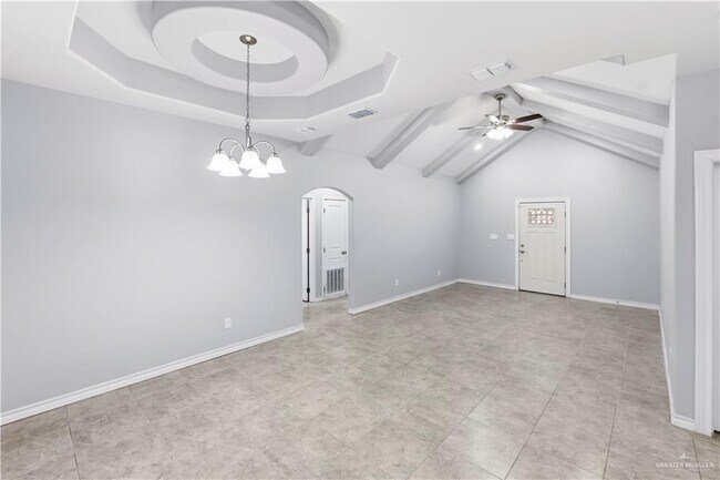 Foto del edificio - 24 Quietud St