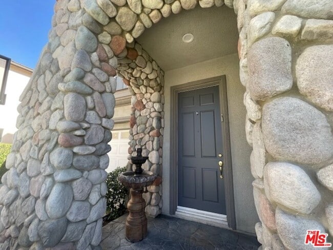 Building Photo - 24224 Edelweiss Ct