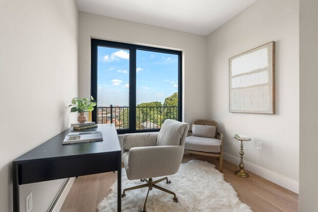 Foto del edificio - 249 Corey Rd