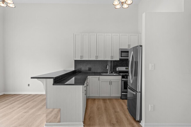 Foto del edificio - 336 Winfield Ave
