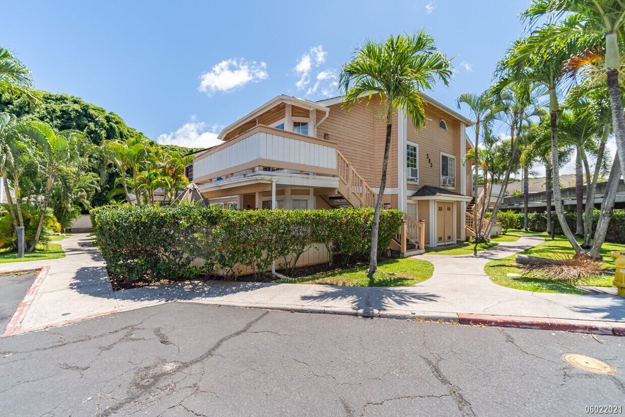 585 Mananai Pl, Honolulu, HI 96818 House Rental in Honolulu, HI