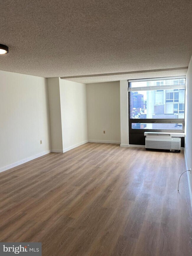Foto del edificio - 241 S 6th St