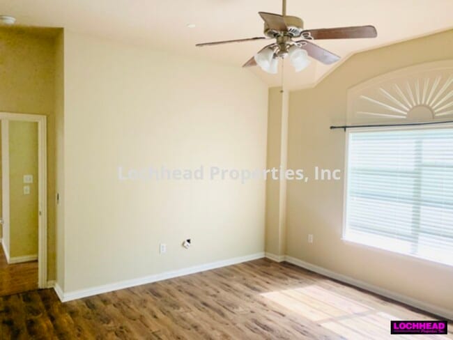 Building Photo - 2 BEDROOM TOWNHOME IN THE PASQUINELLIS FAIRWAY VILLAS COMMUNITY IN PLANO!