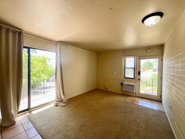 Foto del edificio - 599 Darwin St