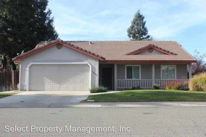 Foto principal - 3 br, 2 bath House - 1521 Germaine Drive