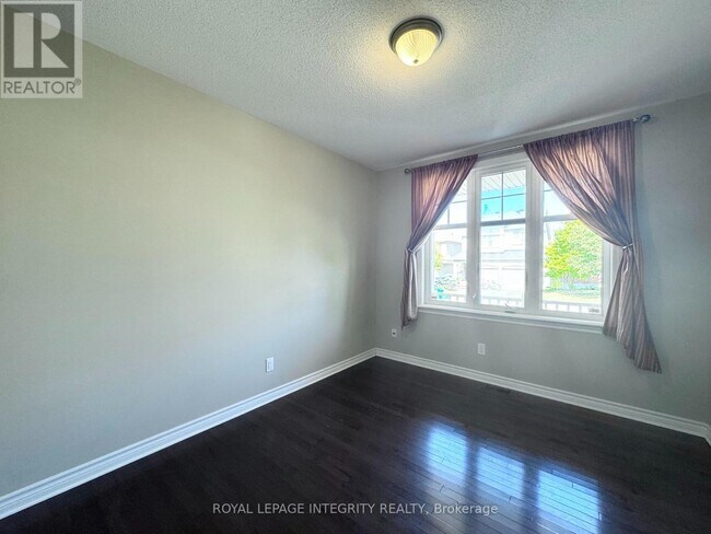 Building Photo - 604 Miro Way