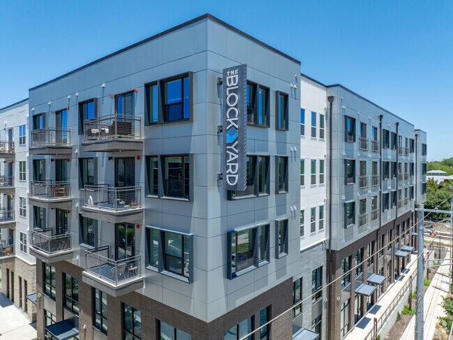 Foto del edificio - Bridge at the Blockyard