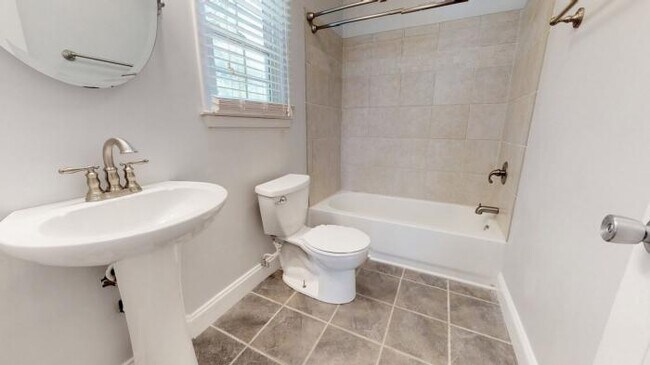 Foto del edificio - 2 bedroom in Raleigh NC 27601