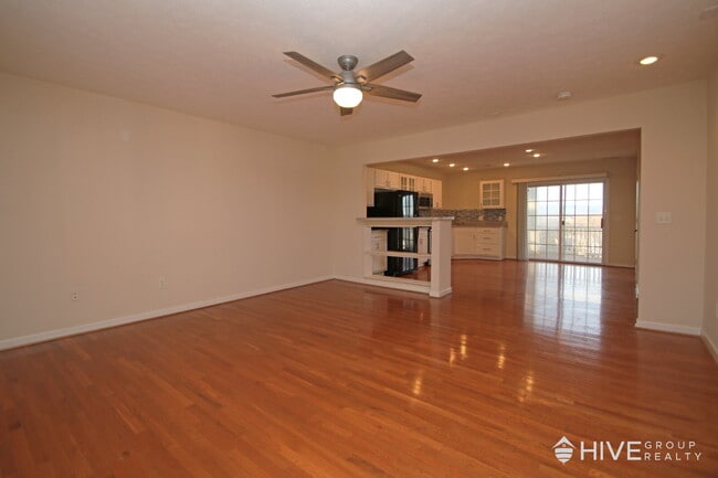 Photo - Beautiful Rental with Scenic Views Just Minutes from Downtown Harrisonburg! Apartment