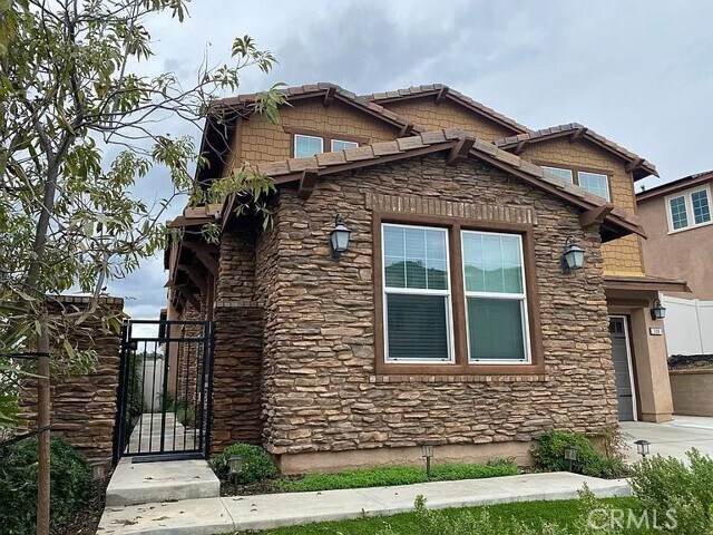 Foto del edificio - 338 Ventasso Wy