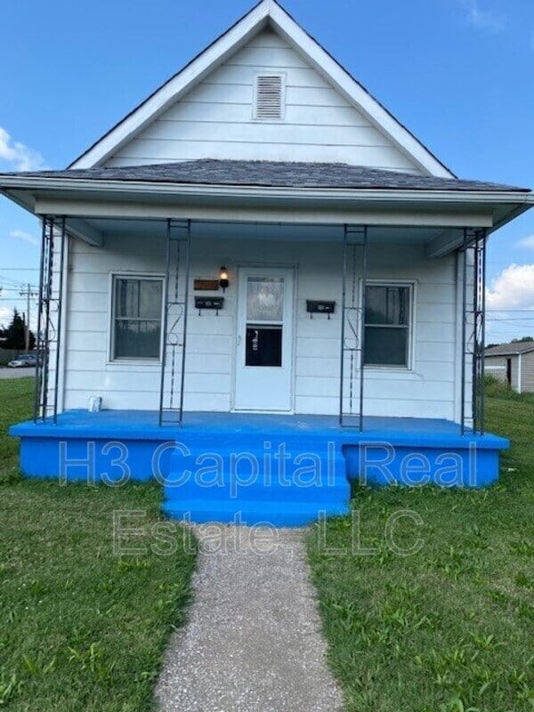 803 Grand Ave, Madison, IL 62060 House Rental in Madison, IL