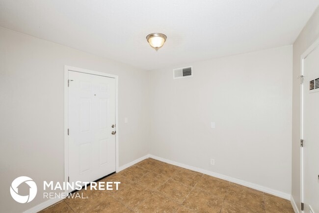 Foto del edificio - 5611 N 32nd Dr