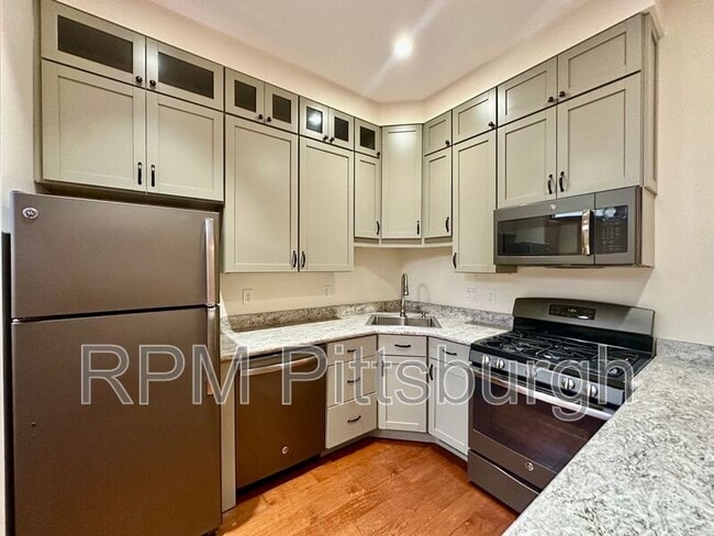 Building Photo - 1222 Mimosa Wy