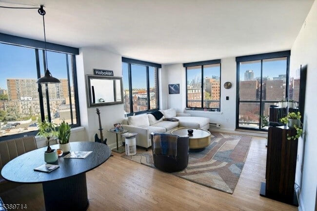 Photo - 415 Newark St. House