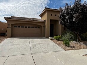 Building Photo - 7312 Valle Cantero Ln NW