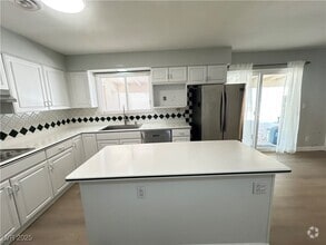 Building Photo - 2186 Gabriel Dr