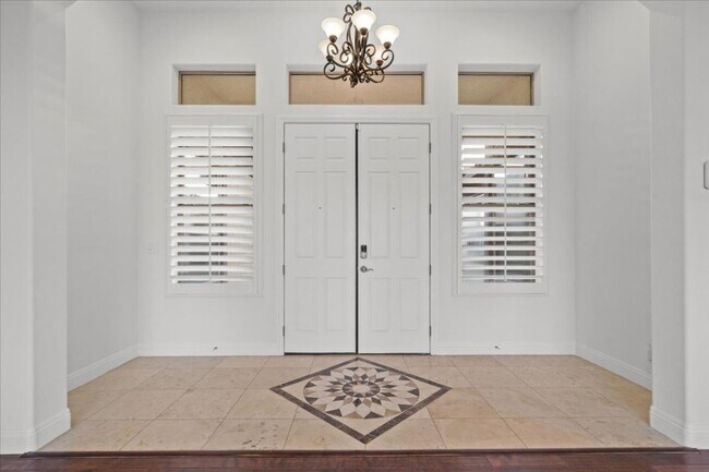 Building Photo - 4274 Sharon Lan Cir