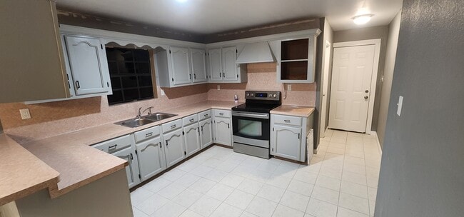 Foto del edificio - 1328 Andrews St