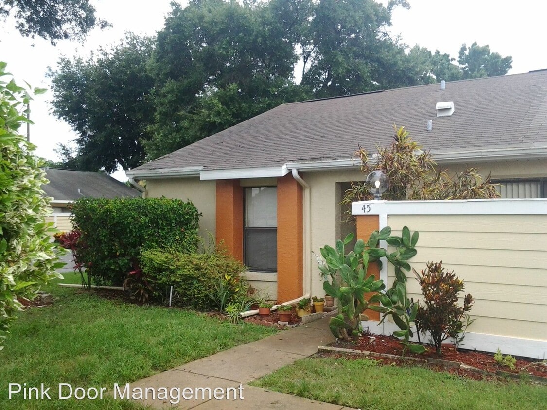Primary Photo - 3 br, 2 bath House - 45 Silver Park Cir