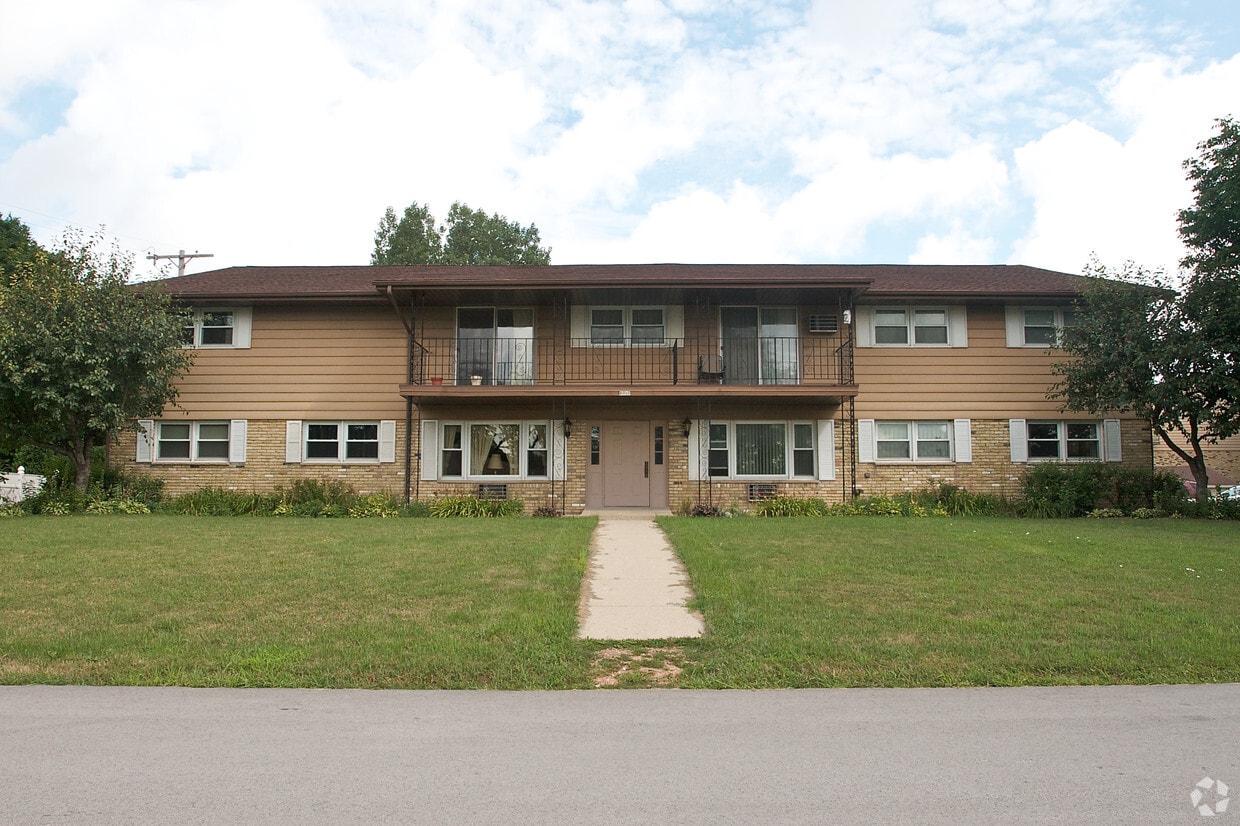Primary Photo - 6030 W Armour Ave