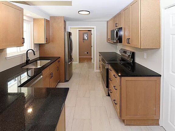 Cocina - 6515 Lemans Ln