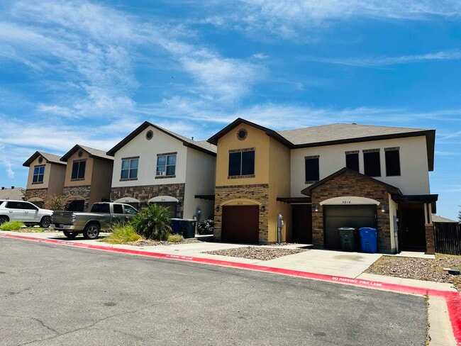 Foto del edificio - 5812 Montevista Dr