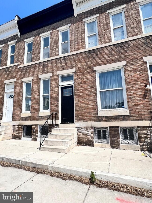 Foto del edificio - 1828 E North Ave