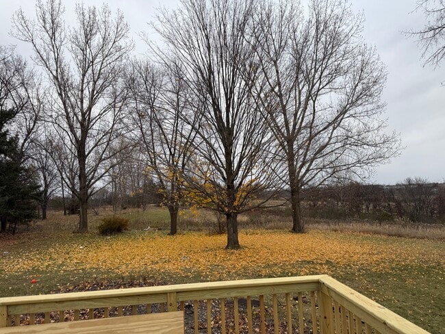 Building Photo - 5500 Vagabond Ln N