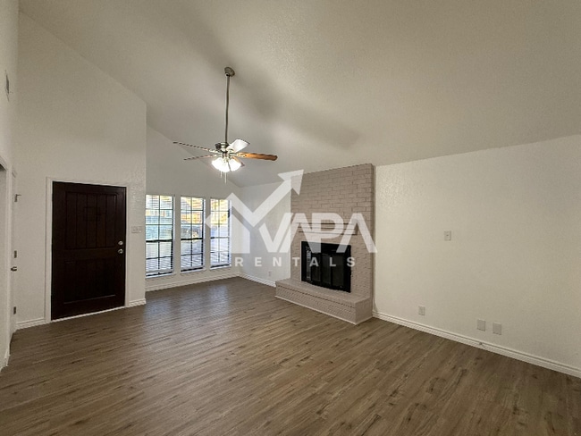 Photo - 6111 Feather Crest Ln House