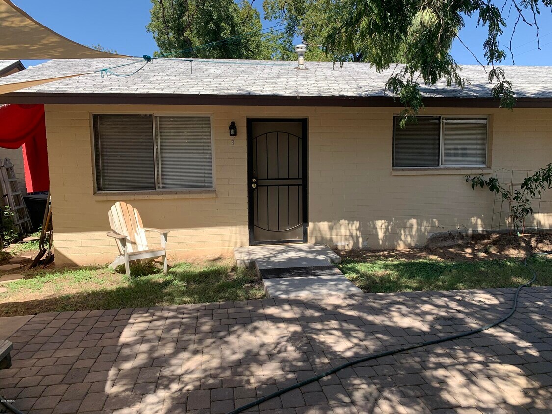 Foto principal - 1209 S Ash Ave