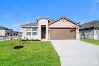 Building Photo - 5540 Shasta Pl