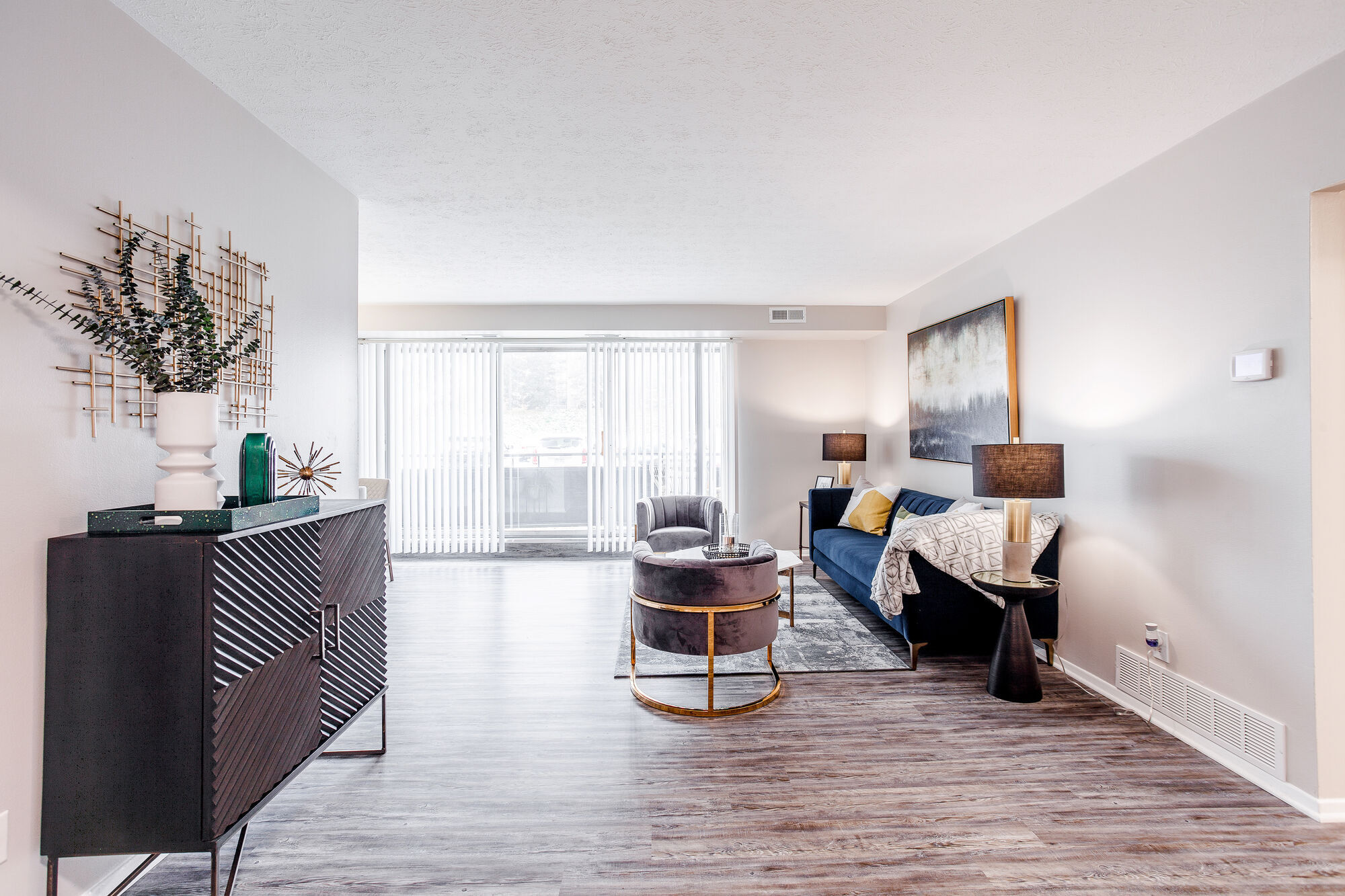 THE VANTAGE APARTMENTS – photo 5
